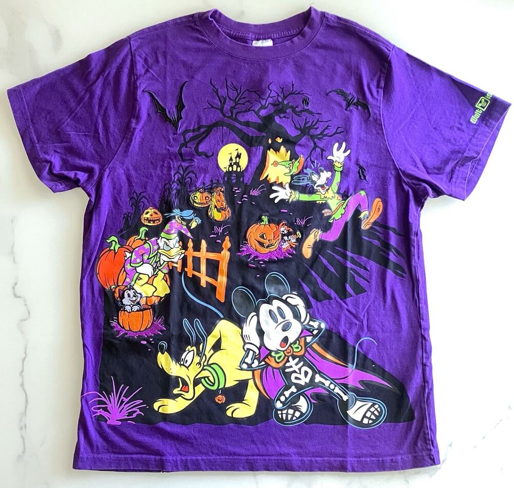 Mickey & Friends Halloween Tshirt Embroidered Graphic 2024 Disney DCL - SZ Large